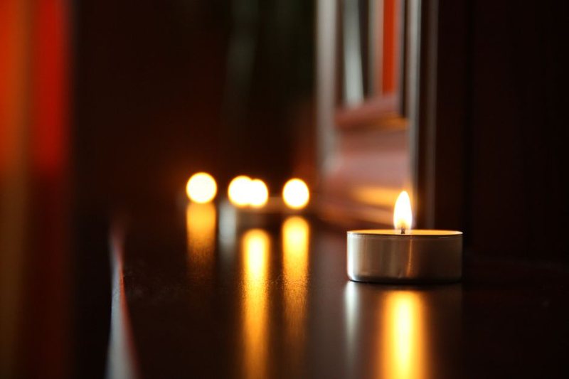 Bedouin Night Oud Candle